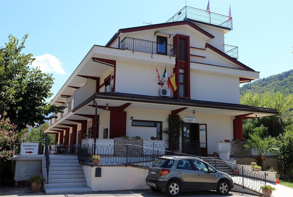 Hotel Ristorante Villa Pegaso San Pietro Infine Dış mekan fotoğraf