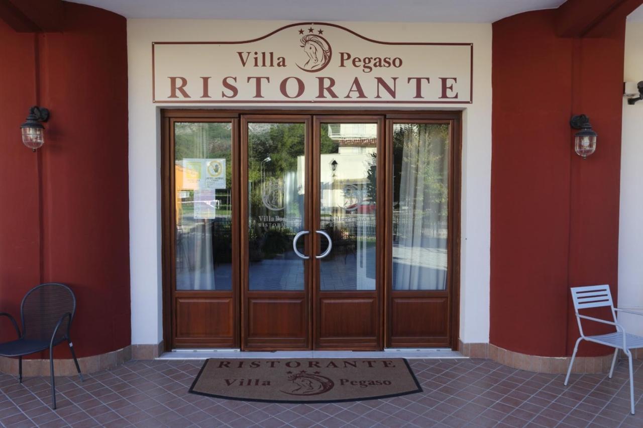 Hotel Ristorante Villa Pegaso San Pietro Infine Dış mekan fotoğraf