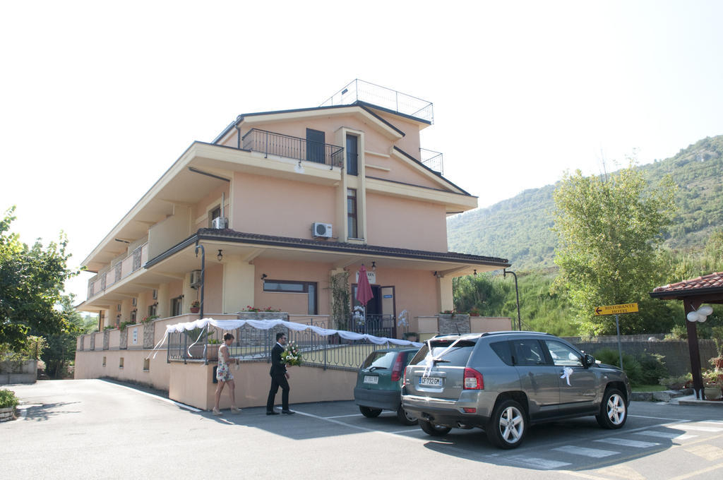 Hotel Ristorante Villa Pegaso San Pietro Infine Dış mekan fotoğraf