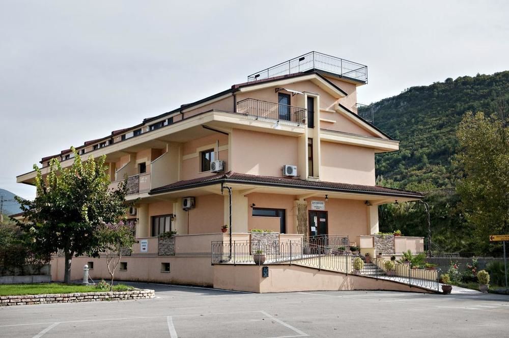 Hotel Ristorante Villa Pegaso San Pietro Infine Dış mekan fotoğraf