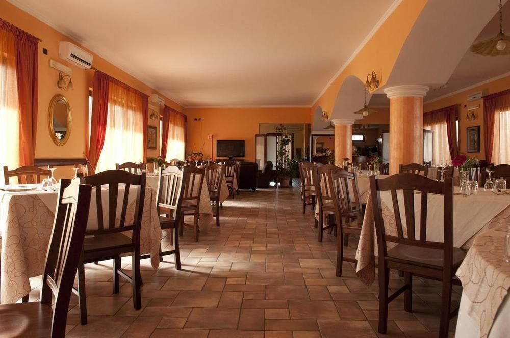 Hotel Ristorante Villa Pegaso San Pietro Infine Dış mekan fotoğraf